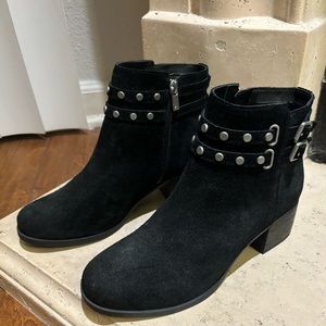 Koolaburra by UGG Black Booties - 8